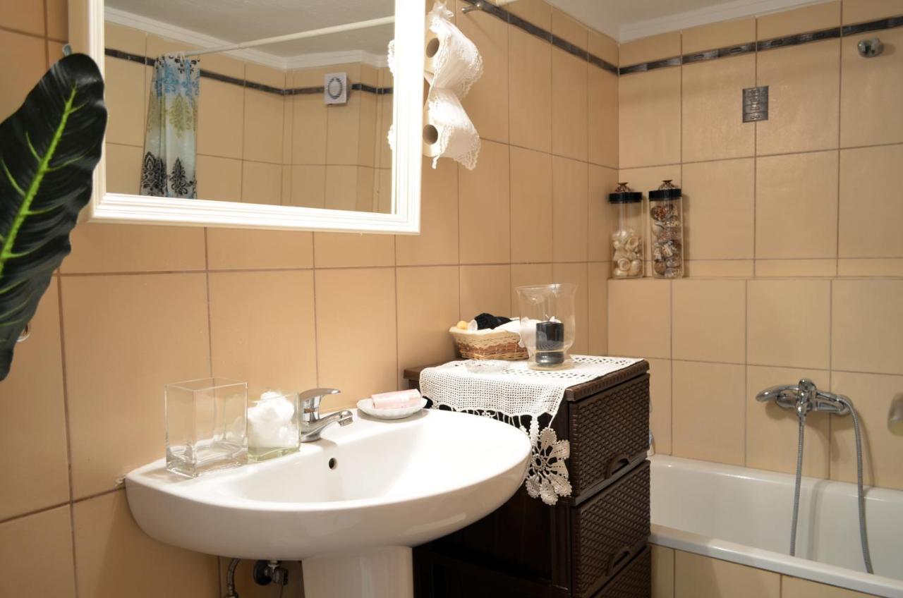 Delmare Dion Apartment เทสซาโลนิกิ ภายนอก รูปภาพ