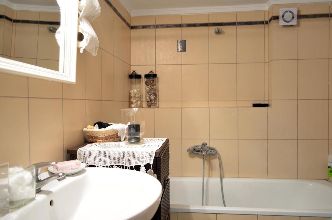 Delmare Dion Apartment เทสซาโลนิกิ ภายนอก รูปภาพ